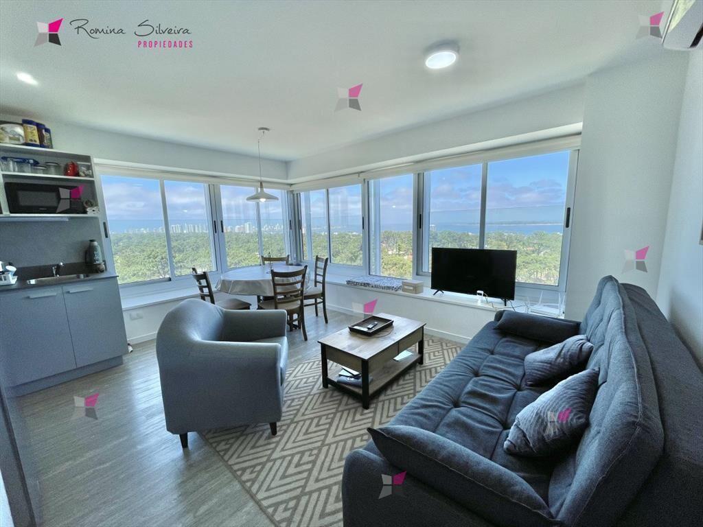 VENTA DE APARTAMENTO DE 1 DORMITORIO EN PISO ALTO