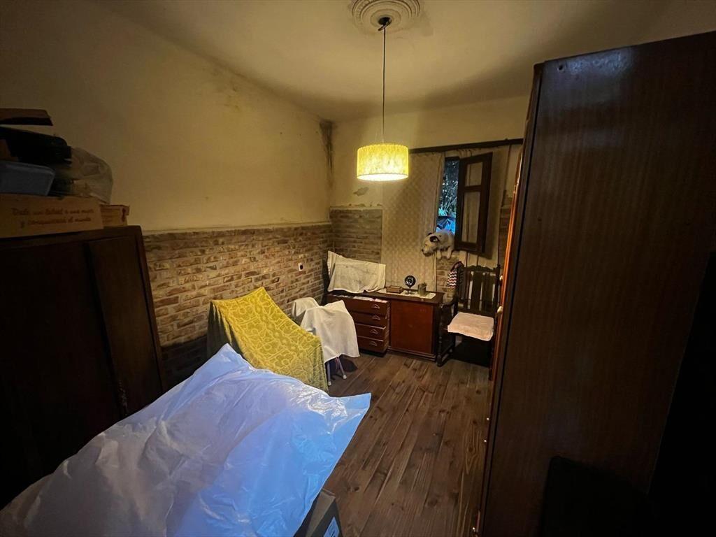 8 de octubre esq. Luis Alberto de Herrera , 280 m2, 3 dorm,