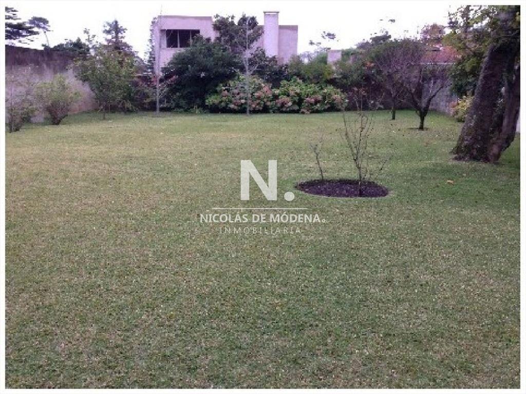 VENDE CASA DE 3 DORMITORIOS EN PLAYA MANSA, PUNTA