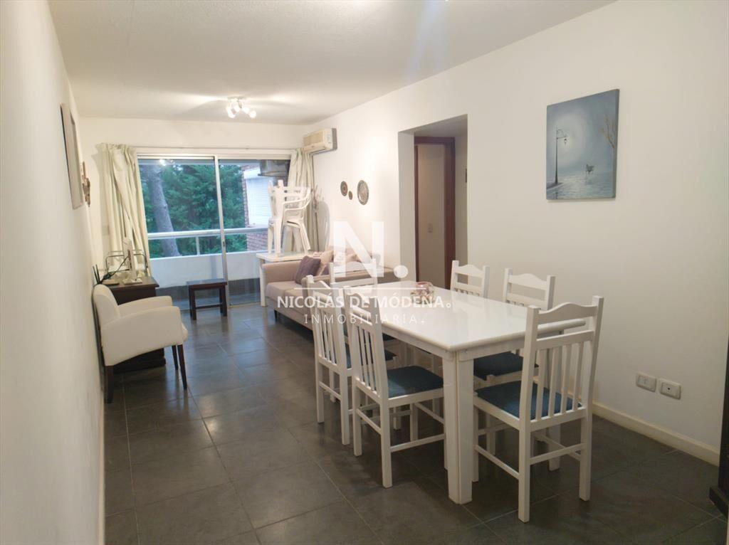Apartamento de dos dormitorios en venta - Aidy