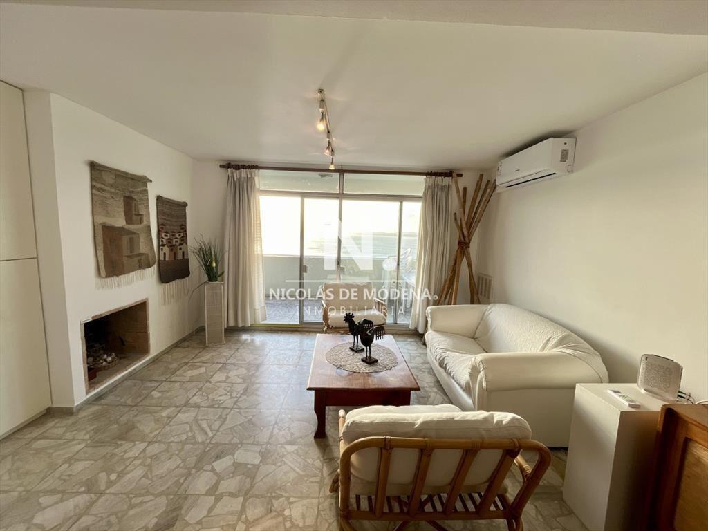 Venta penthouse tres dormitorios. Península, del