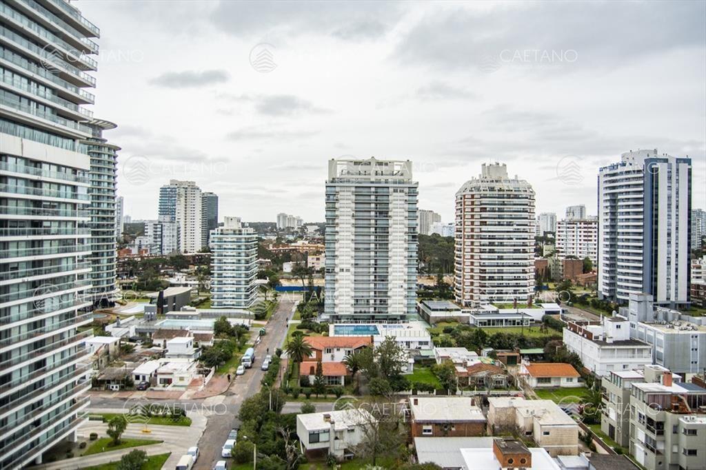 Apartamento en Venta de 3 dormitorios en parada 2