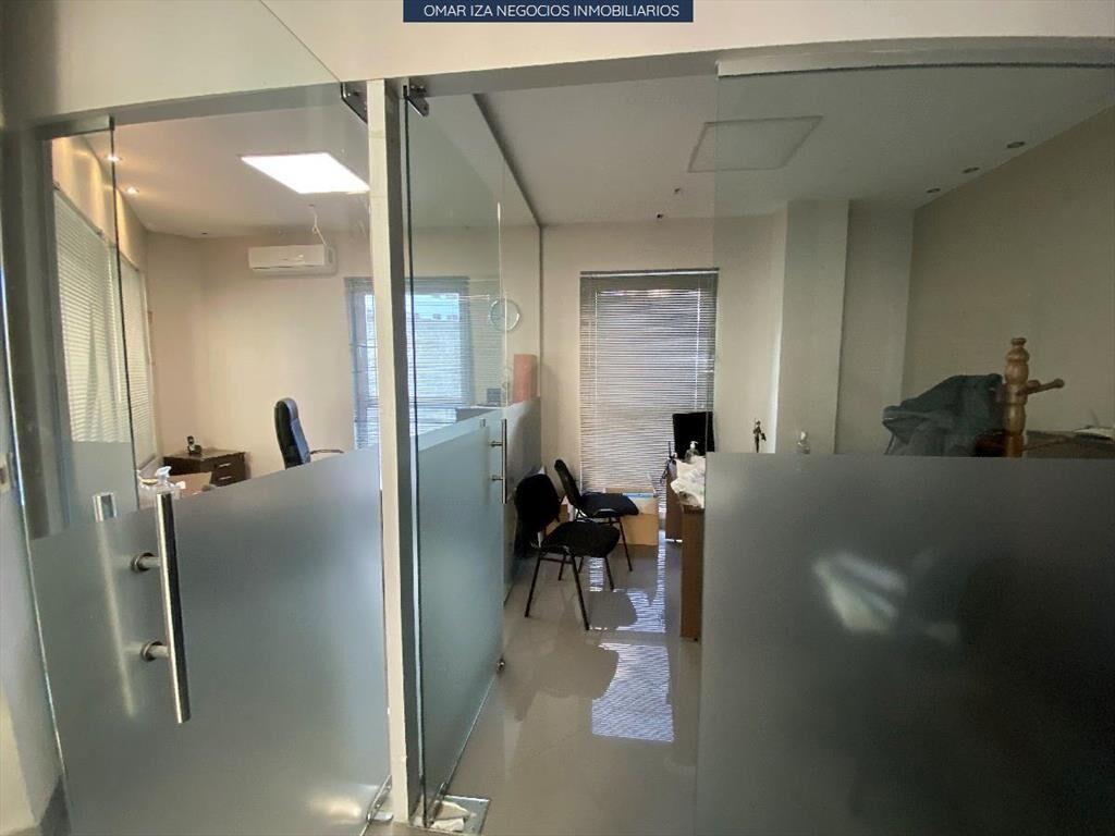 Venta local comercial Buceo sobre Av