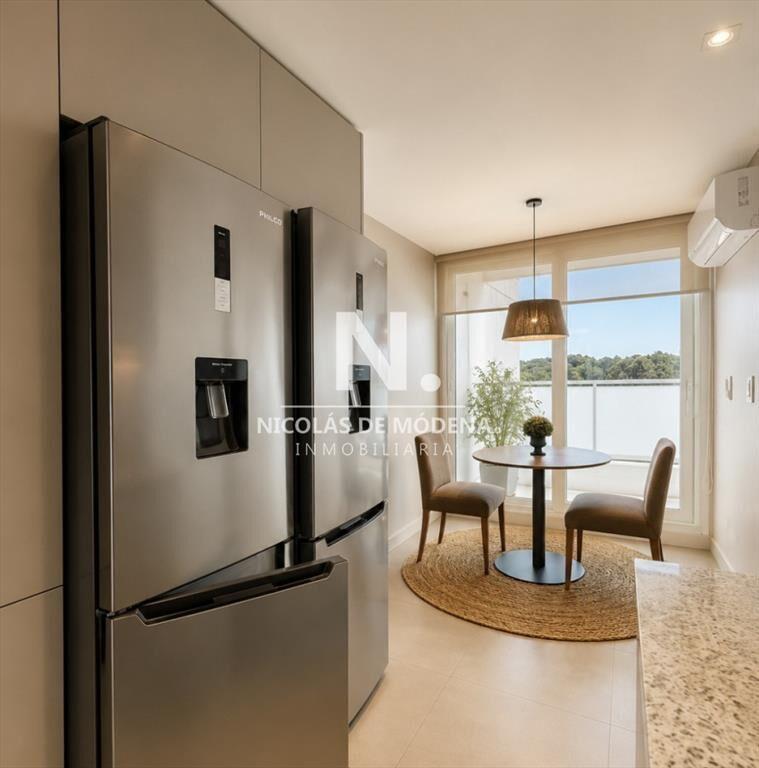 Apartamento de 3 Dormitorios en Brava, Punta del Este
