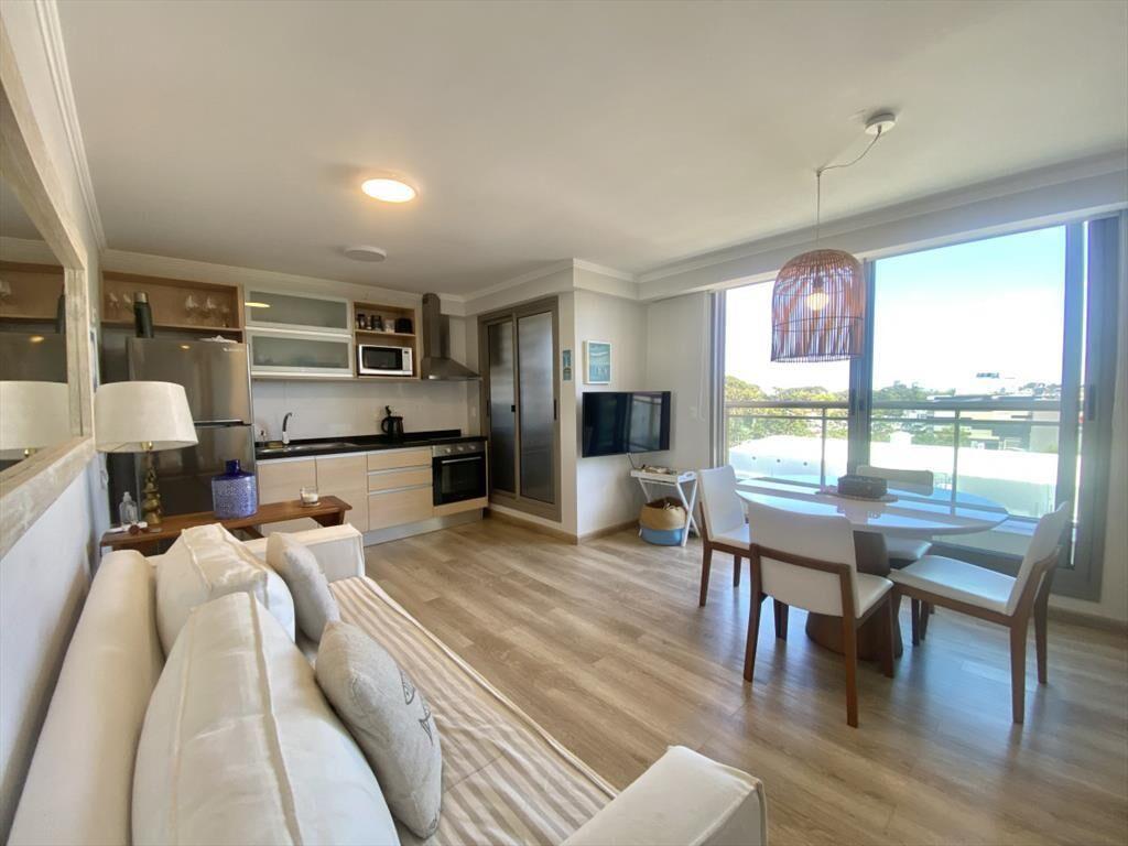 ALQUILER TEMPORARIO DE APARTAMENTO DE 1 EN PLACE