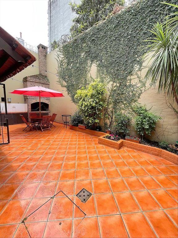 Casa Venta. 4 dorm,3 baños, patio c/parrillero, gje x 3