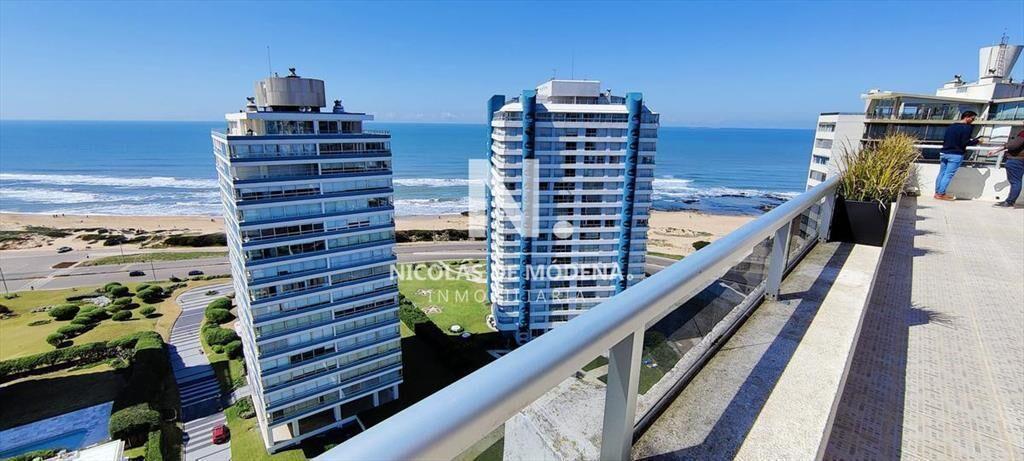 En venta apartamento PentHouse en Brava, Punta de