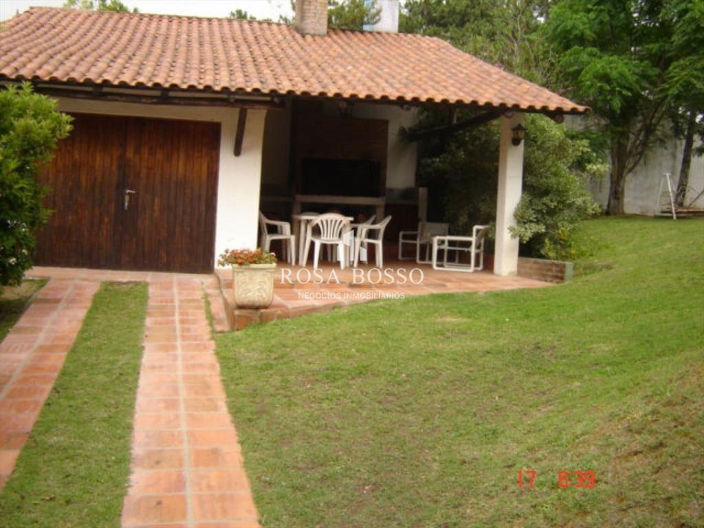Casa en Rincón del Indio, 3 dormitorios *