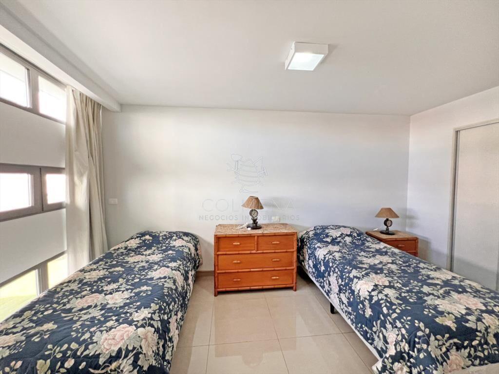 Apartamento en venta y alquiler anual 2 Torre