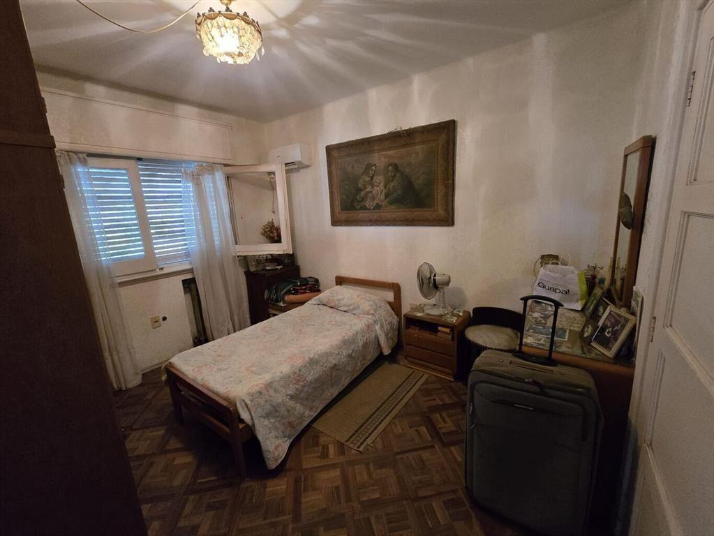 Gran casa en excelente zona de Pocitos Nuevo próximo al Sho