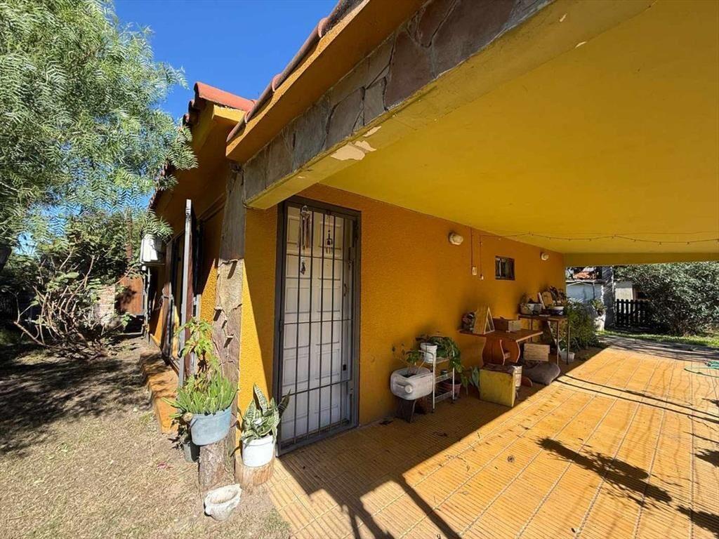 CASA 2 DORMITORIOS + VIVIENDA AL FONDO SAN LUIS