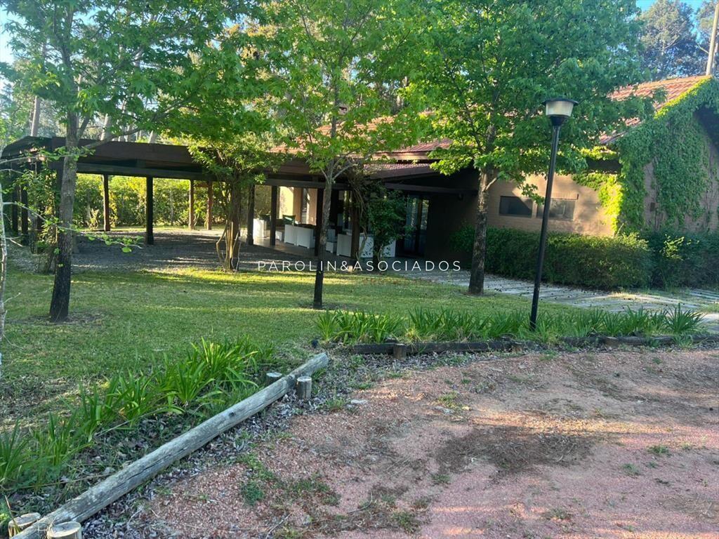 Casa en venta de 2 dormitorios en Parque Pinares