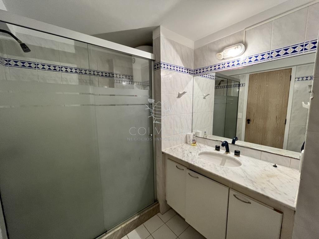 departamento en complejo LIncon Center