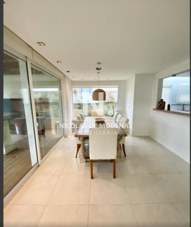 Venta de Casa 4 DORMITORIOS en Punta del Este,