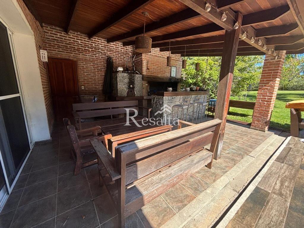 VENTA CASA LA TAHONA 4 DORMITORIOS CON PISCINA