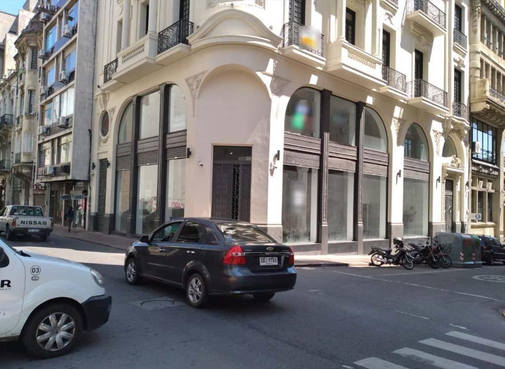 EDIFICIO LIBERTY 25 DE MAYO ESQUINA ITUZAINGÓ
