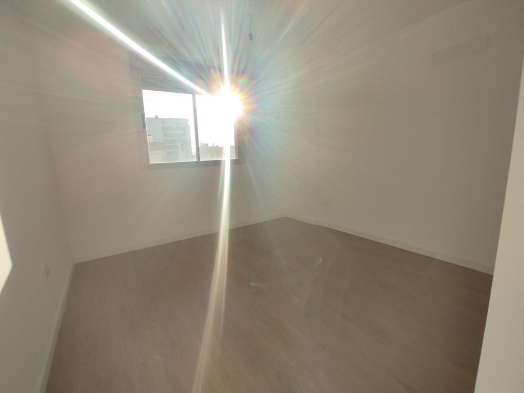 ALQUILERES APARTAMENTO TRES DORMITORIOS  DOS BAÑOS Y GARAJE