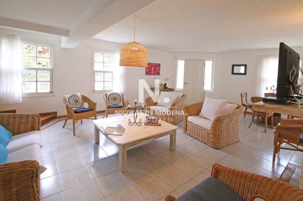 Venta de Casa de 4 dormitorios en La Barra, Punta
