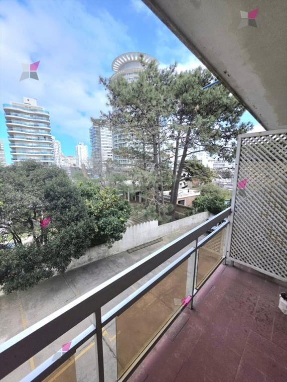 VENTA DE APARTAMENTO DE 1 DORMITORIO EN AIDY GRILL PUNTA DE