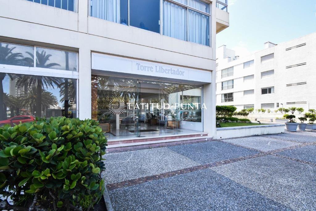 Península, apartamento de 1 dormitorio y medio