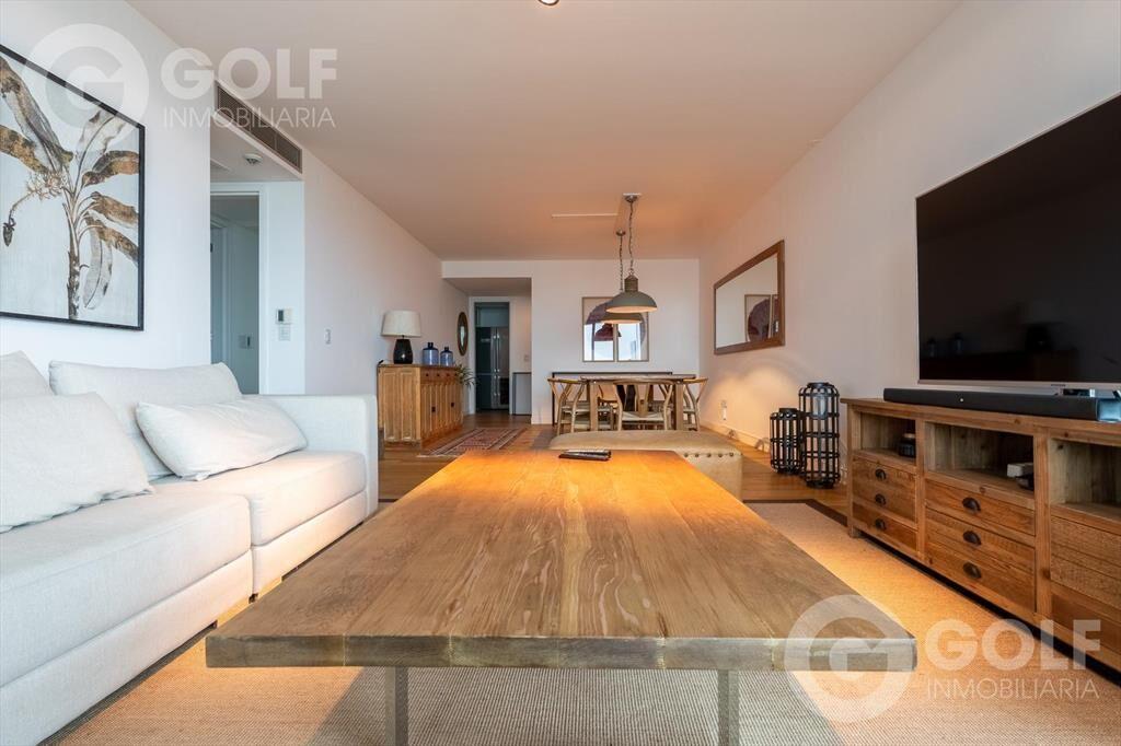 Venta o alquiler 2 dormitorios con muebles y garage en FORU
