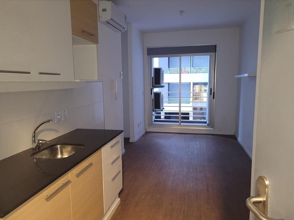Apto nuevo, de 1 dorm, con cocchera, en moderno edificio, G
