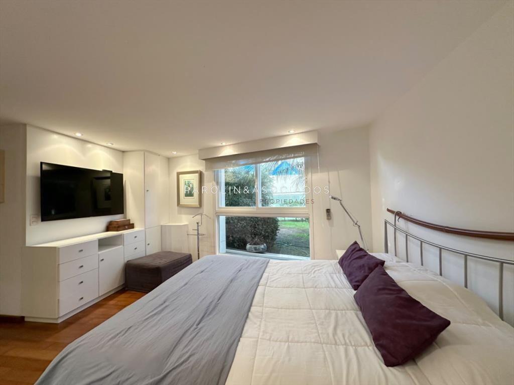 Duplex en Venta de 3 Dormitorios en Millenium del