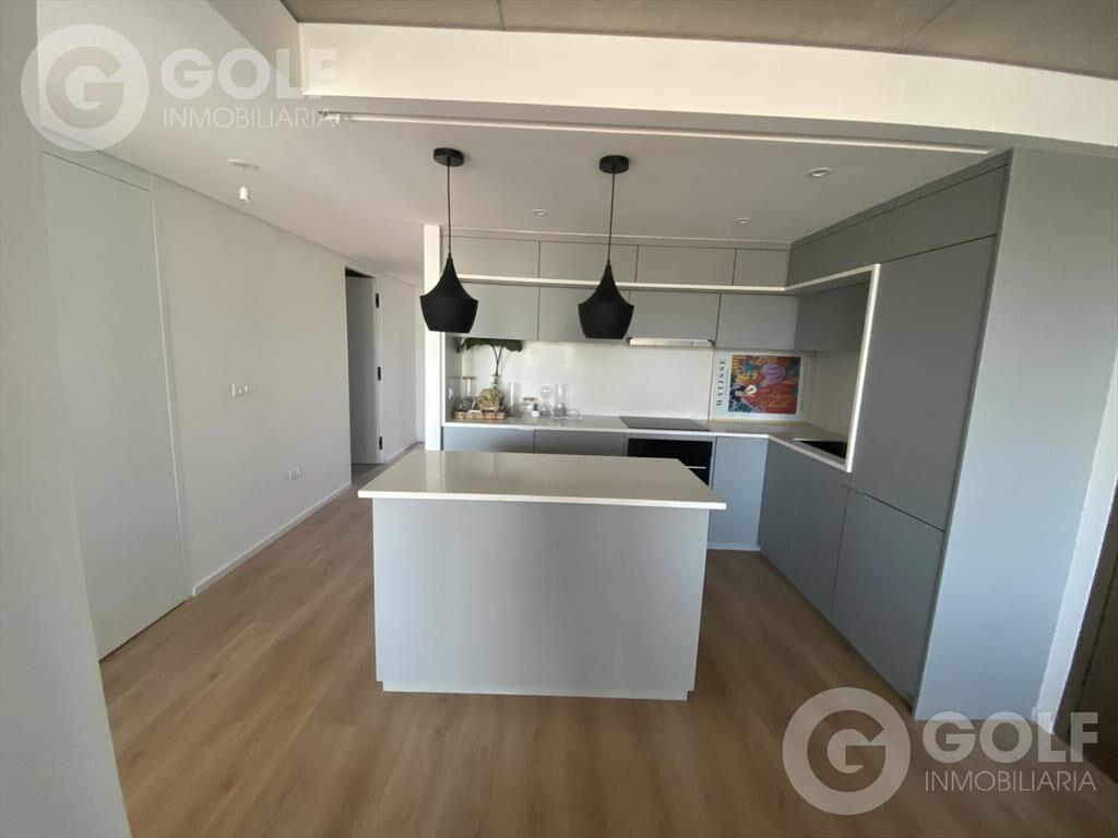 Venta apartamento de 2 dormitorios DUPLEX  Ciudad Vieja