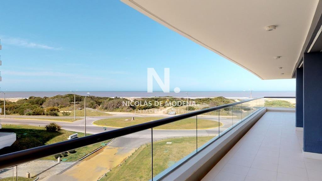Pent house de 3 dormitorios en Suite en Edificio