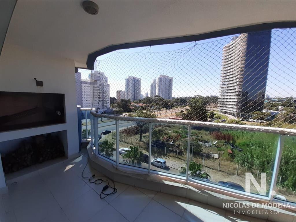Mansa, ideal para vivir todo el año. Departamento de 3 dor