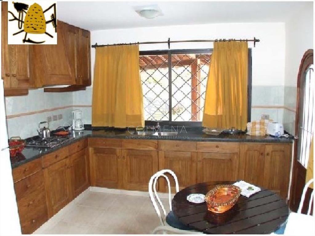 Hermosa casa en el corazón de playa Mansa