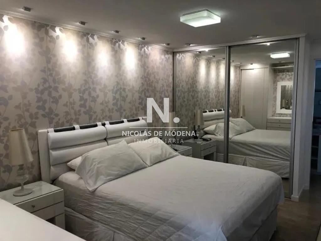 Chalet de 3 dormitorios en zona residencial