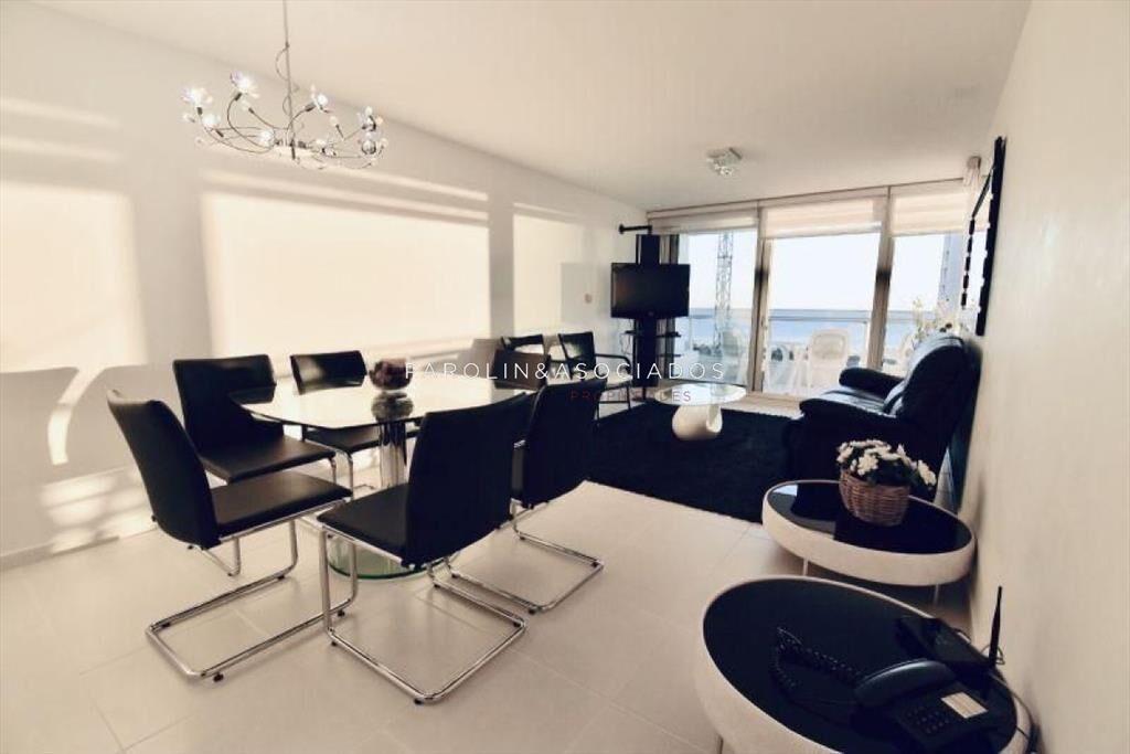 Apartamento 2 dormitorios en Season Tower, Punta