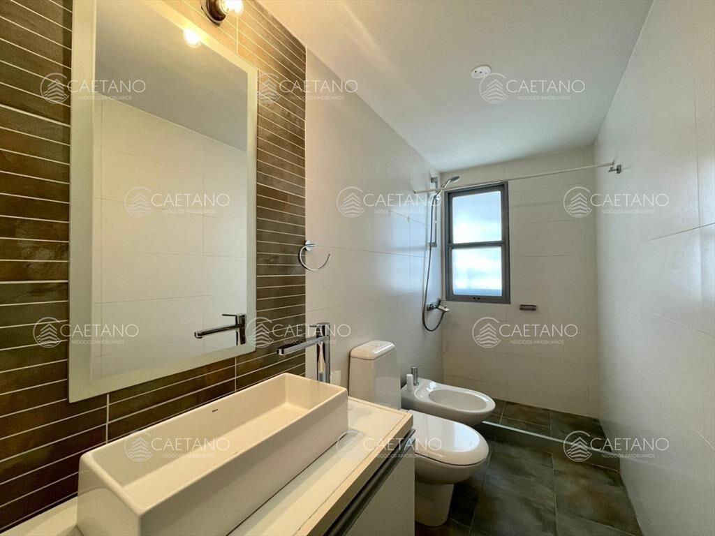 Venta apartamento 2 dormitorios, Playa Mansa -