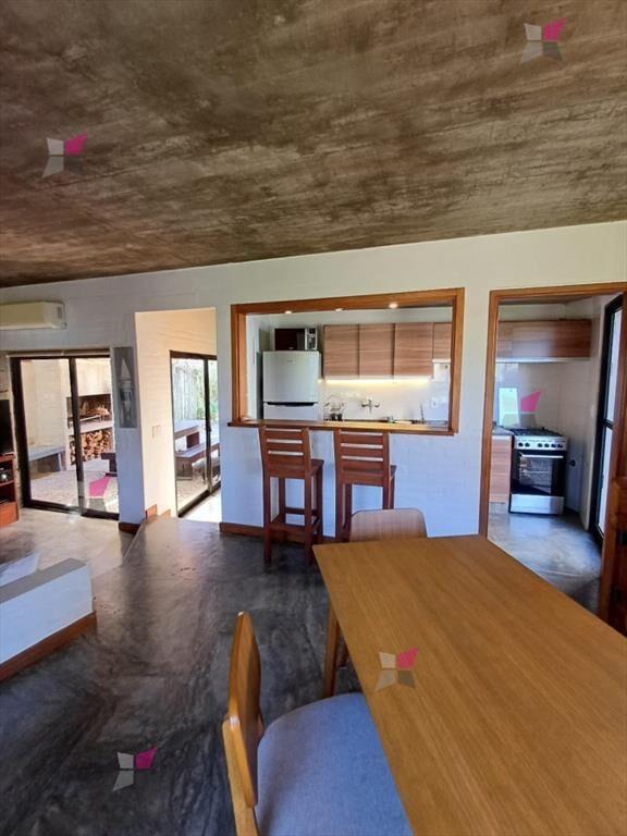 Casa en Montoya, 3 dormitorios y dependencia completa