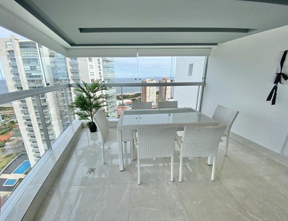 VENTA APARTAMENTO 2 DORMITORIOS - MIAMI BOULEVARD