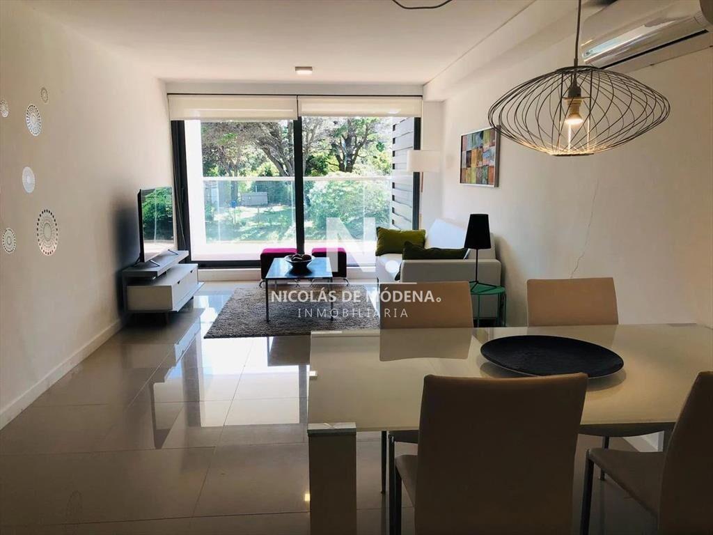 Venta Apartamento de 2 dormitorios en zona Playa