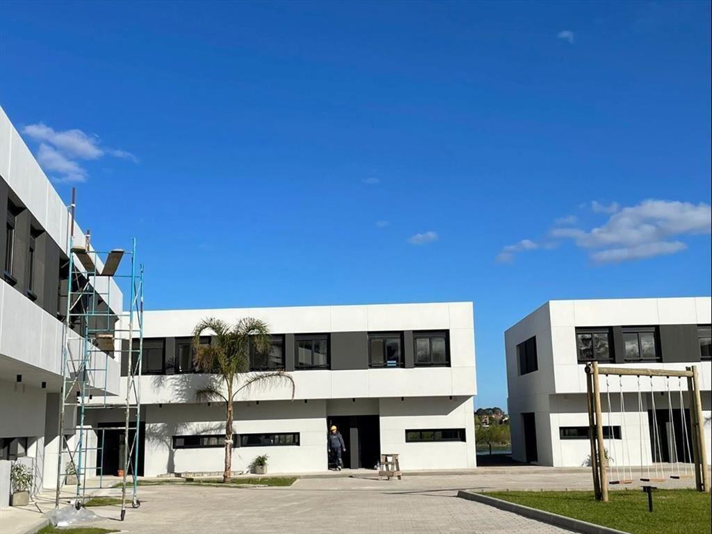 3 DORMITORIOS CASA A ESTRENAR PARQUE MIRAMAR BARRIO ALMADÍA