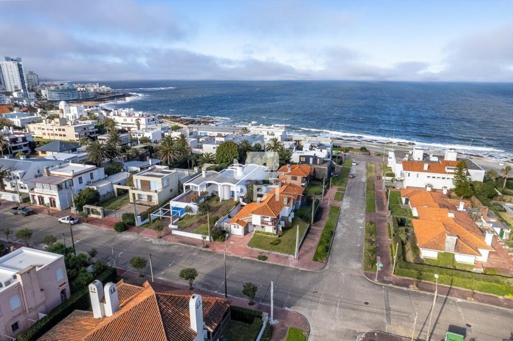 Venta casa 3 dormitorios, Peninsula. - Ref :