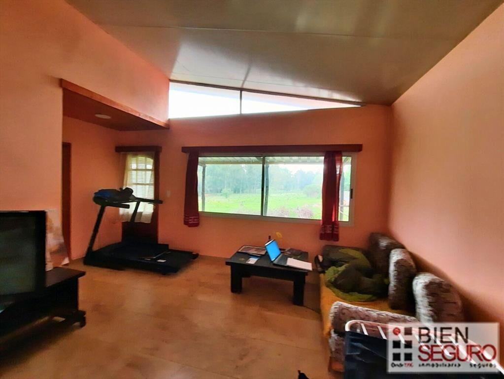 Chacra de 1,1has. con 3 casas en venta en Las Brujas