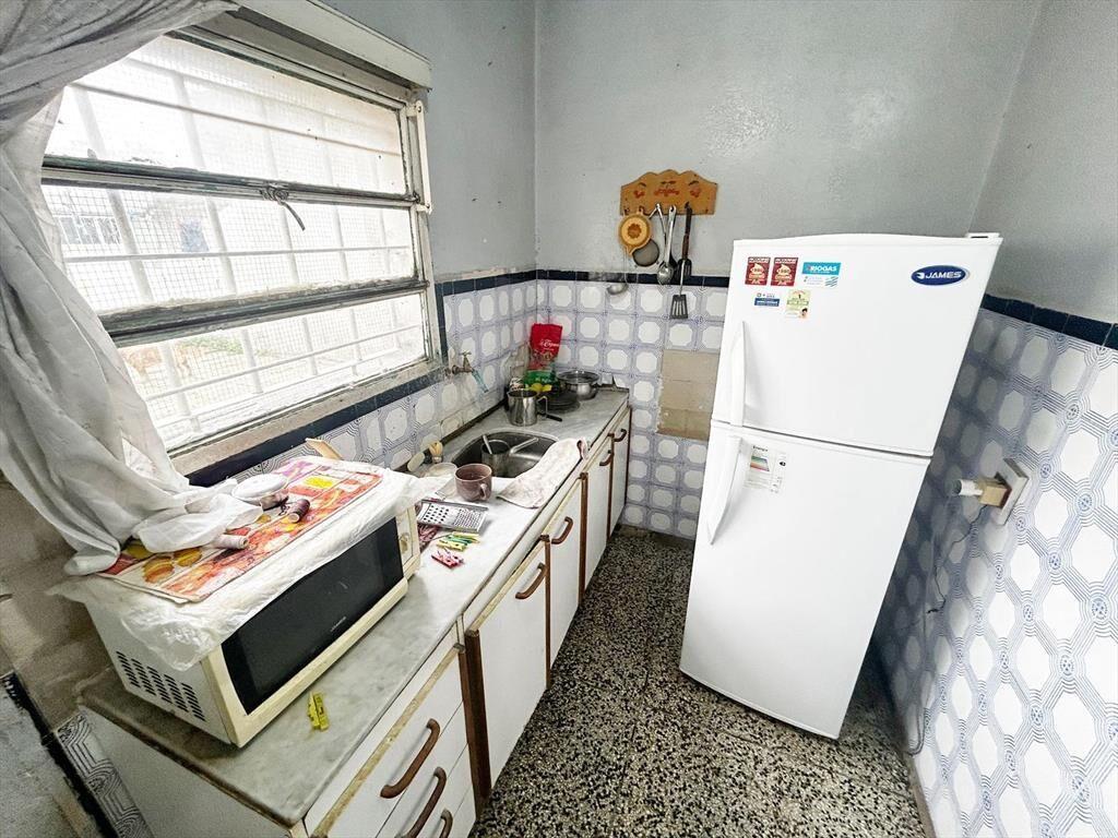 Venta de Terreno con 2 Casas en Pérez Castellanos