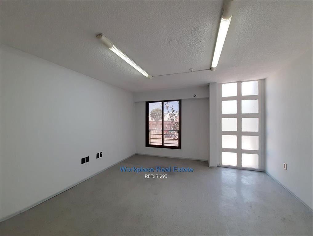 Venta oficina - Ciudad Vieja - Rambla Puerto con renta