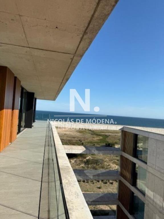 En venta apartamento en manantiales de 4 dormitorios, con v