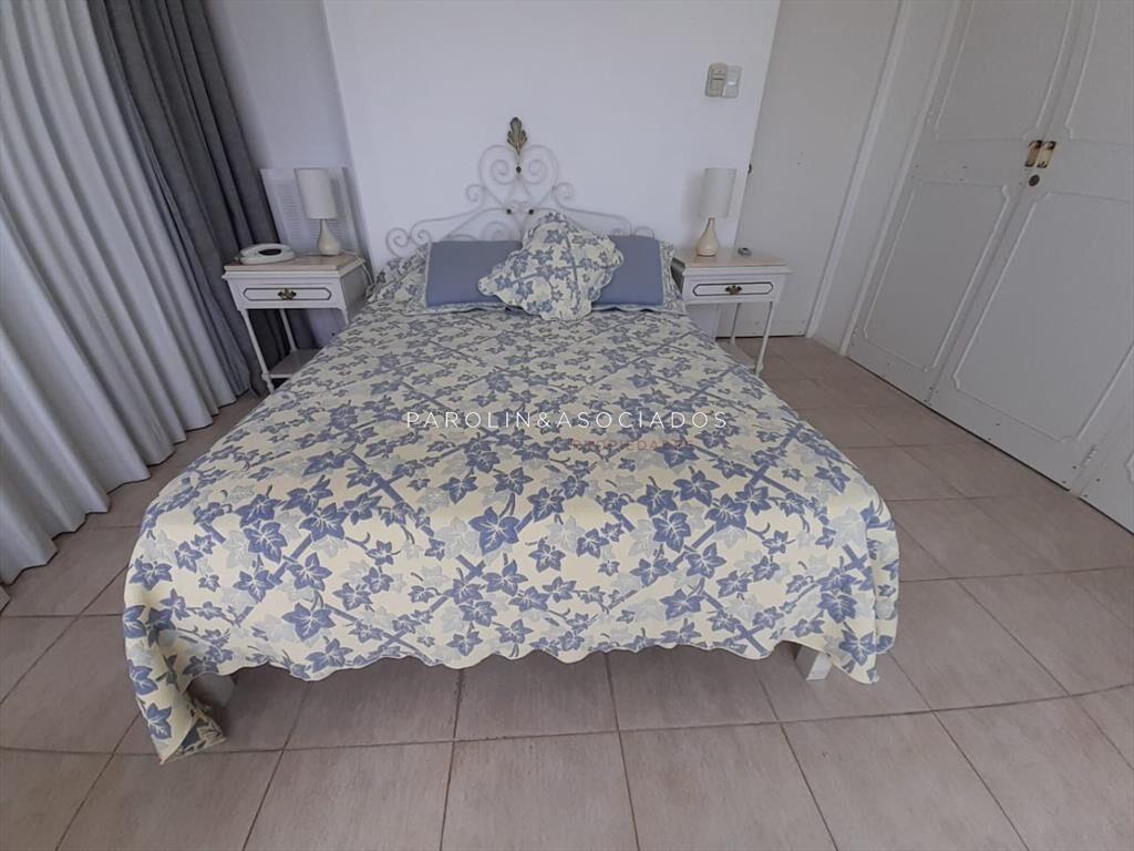 Inmejorable apartamento en venta en Bahía Palace, Punta de
