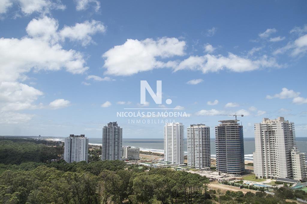 Apartamento en zona privilegiada