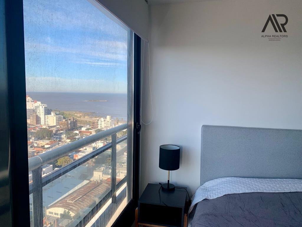 Apartamento en venta en More Buceo