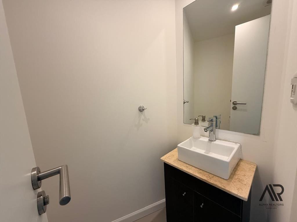 Apartamento en alquiler anual c/ cochera en Pinares