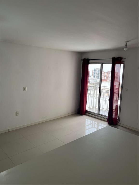 Alquiler Apartamento Centro 1 Dormitorio con Balcón