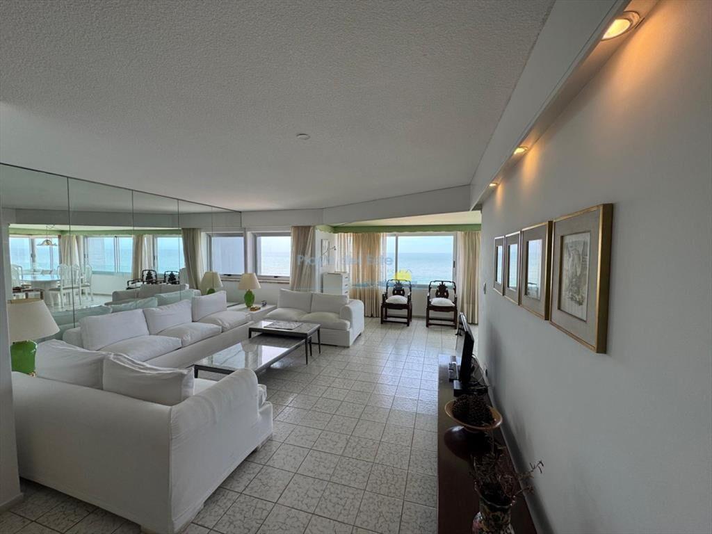 Apartamento en Venta de 3 dormitorios en , Punta
