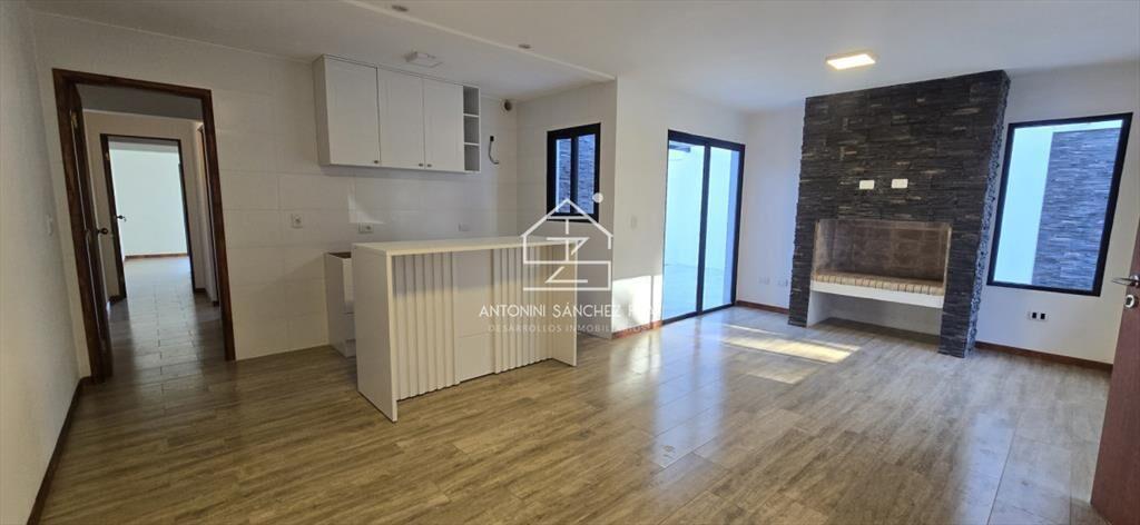 Oportunidad en construccion, casa de 3 dormitorios en Parqu